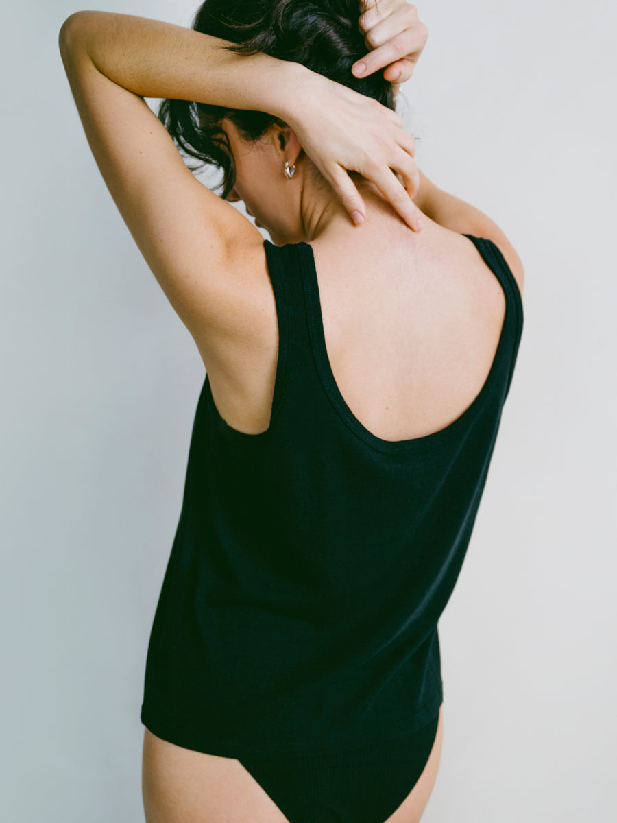 Scoop Tank, Regen Silk Noil Jersey, Black