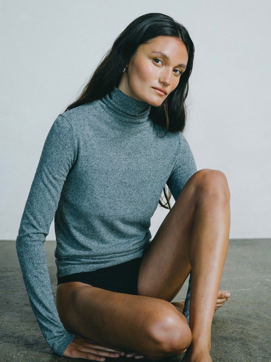 Marianne Turtleneck, Regen Silk Noil Jersey, Charcoal Heather