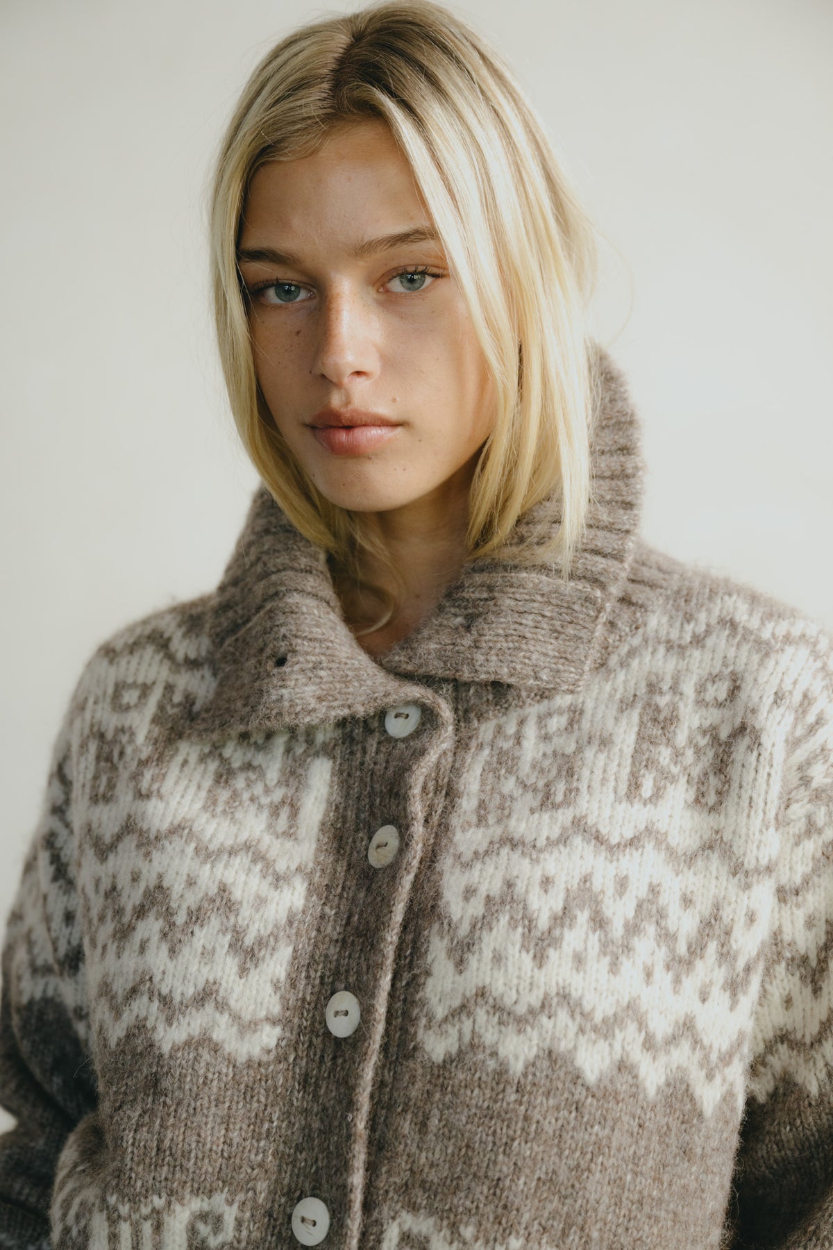 Cabin Cardi, Alpaca Cotton, Shrub