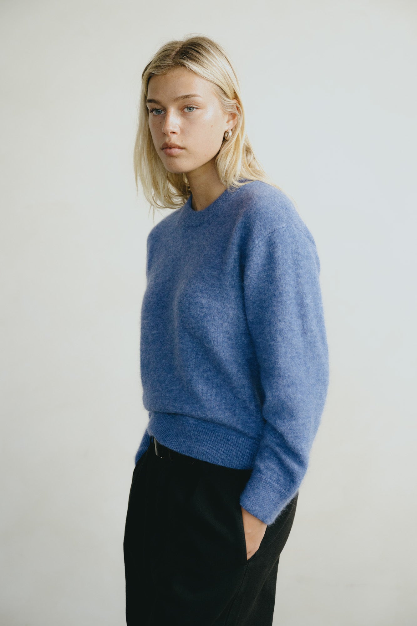 Ines Crew, Midweight Alpaca Blend, Cornflower
