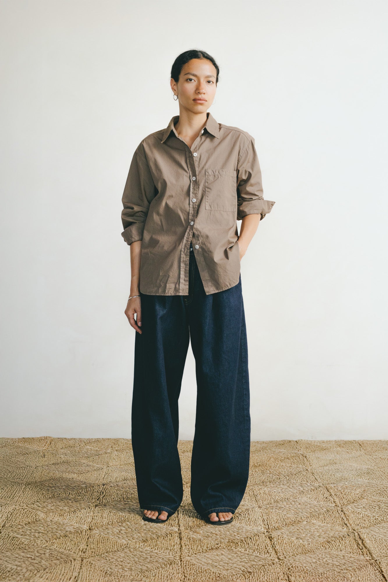 Marcie Shirt, Organic Poplin, Shiitake
