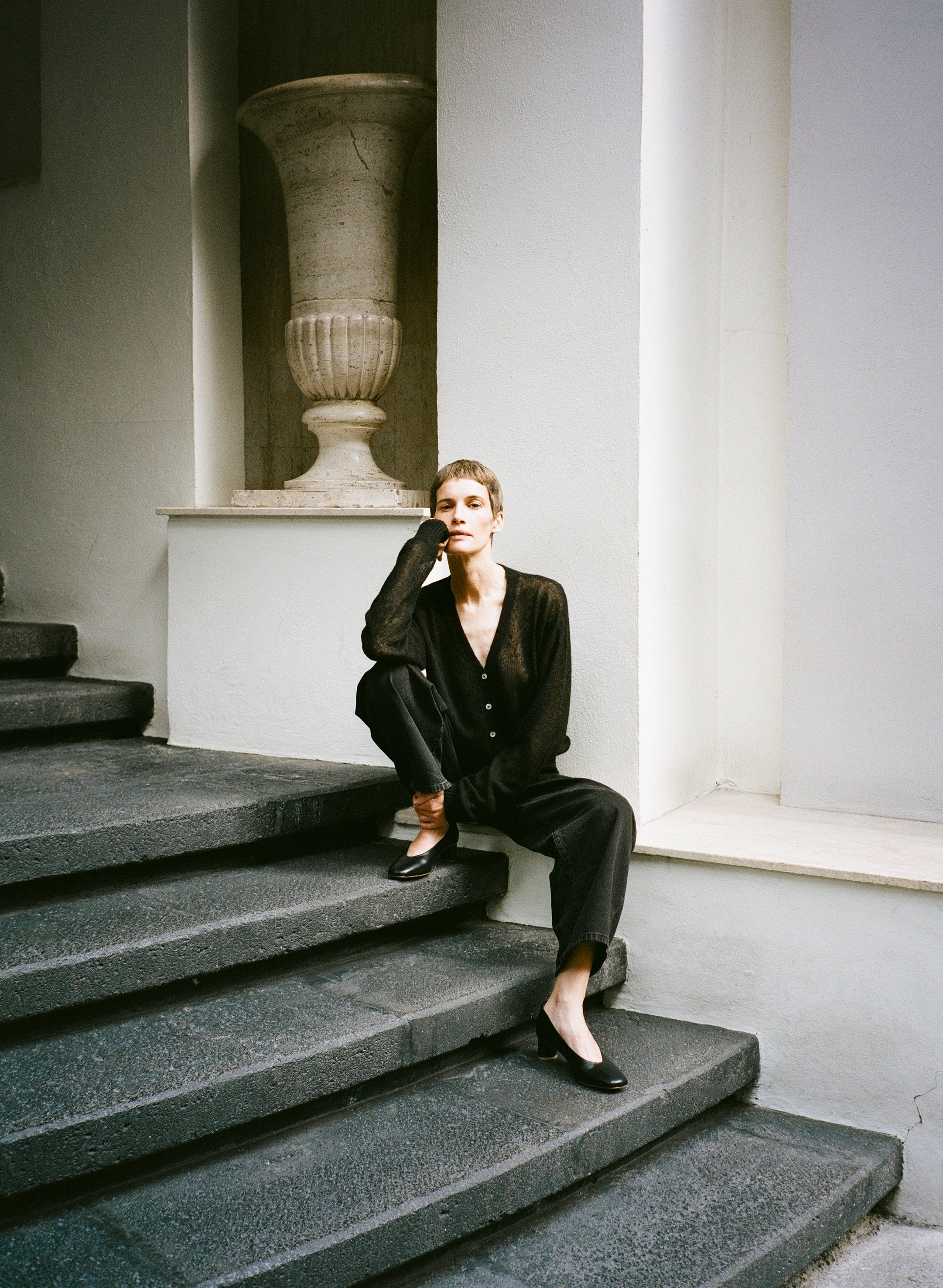 Perla Cardi, Sheer Alpaca Blend, Black