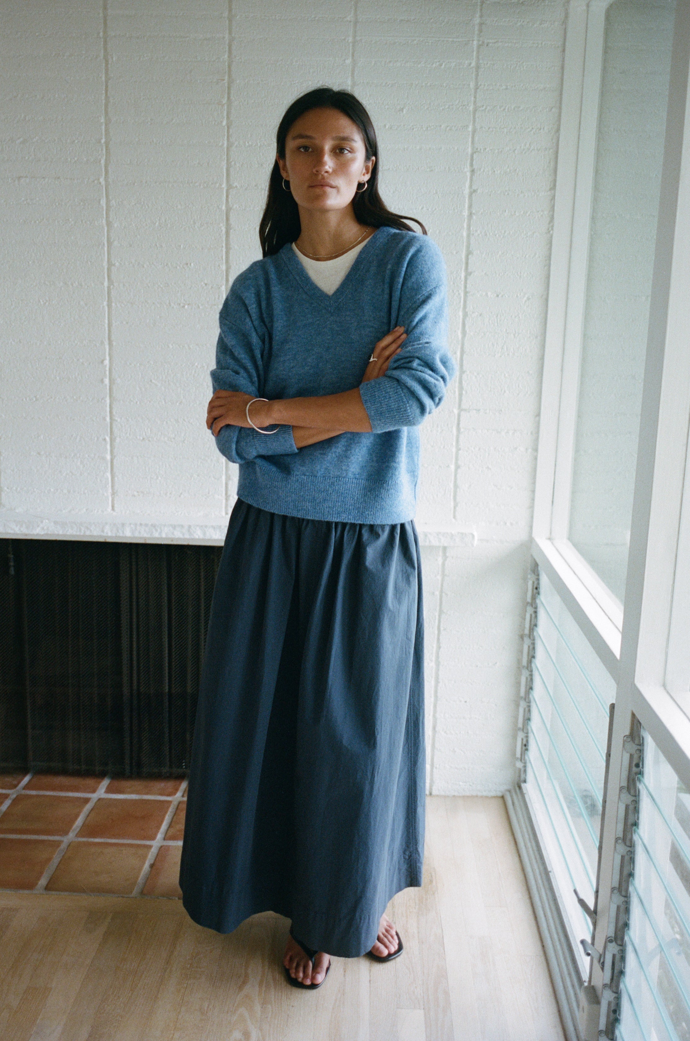 Alejo V-Neck, Midweight Alpaca Blend, Cornflower
