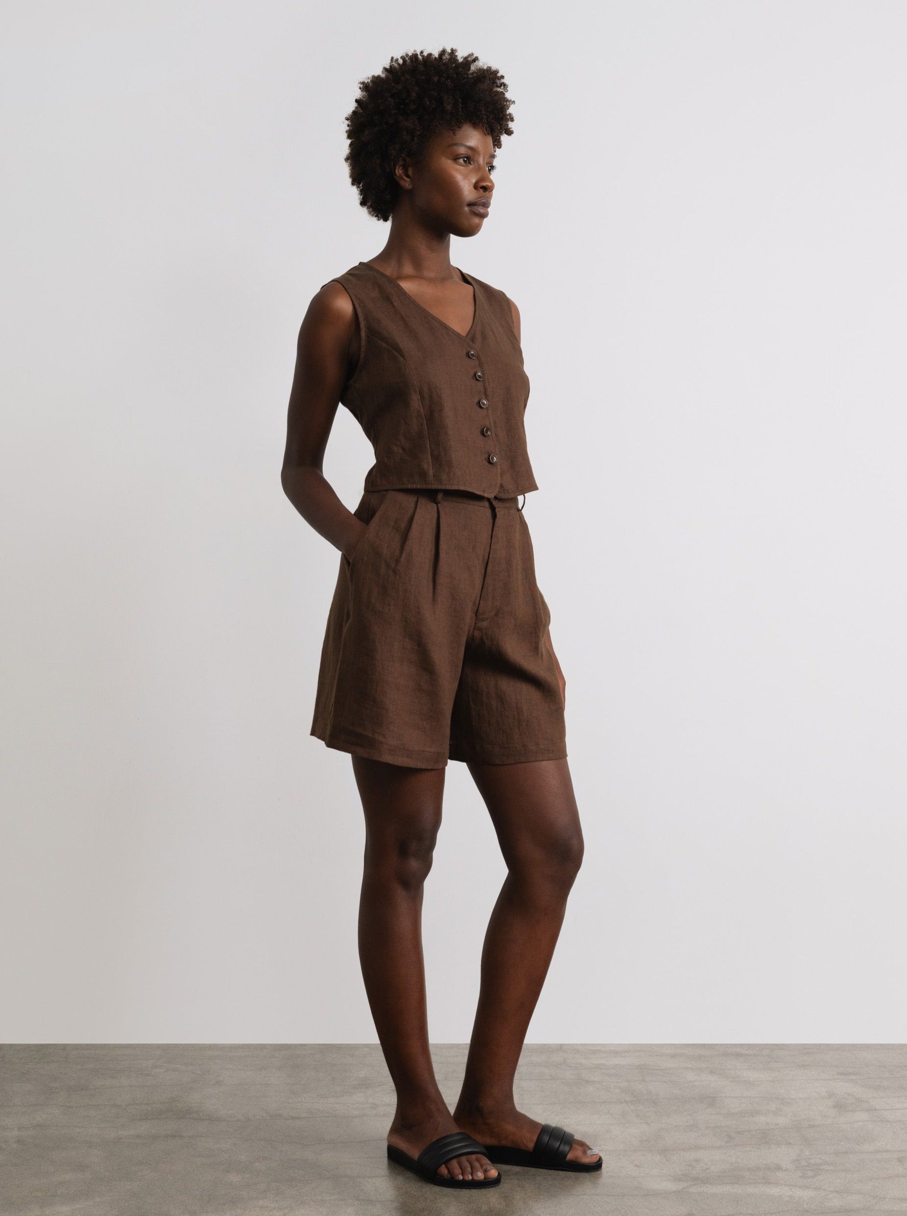 (Imperfect) Pfeiffer Short, Laundered Linen, Manzanita