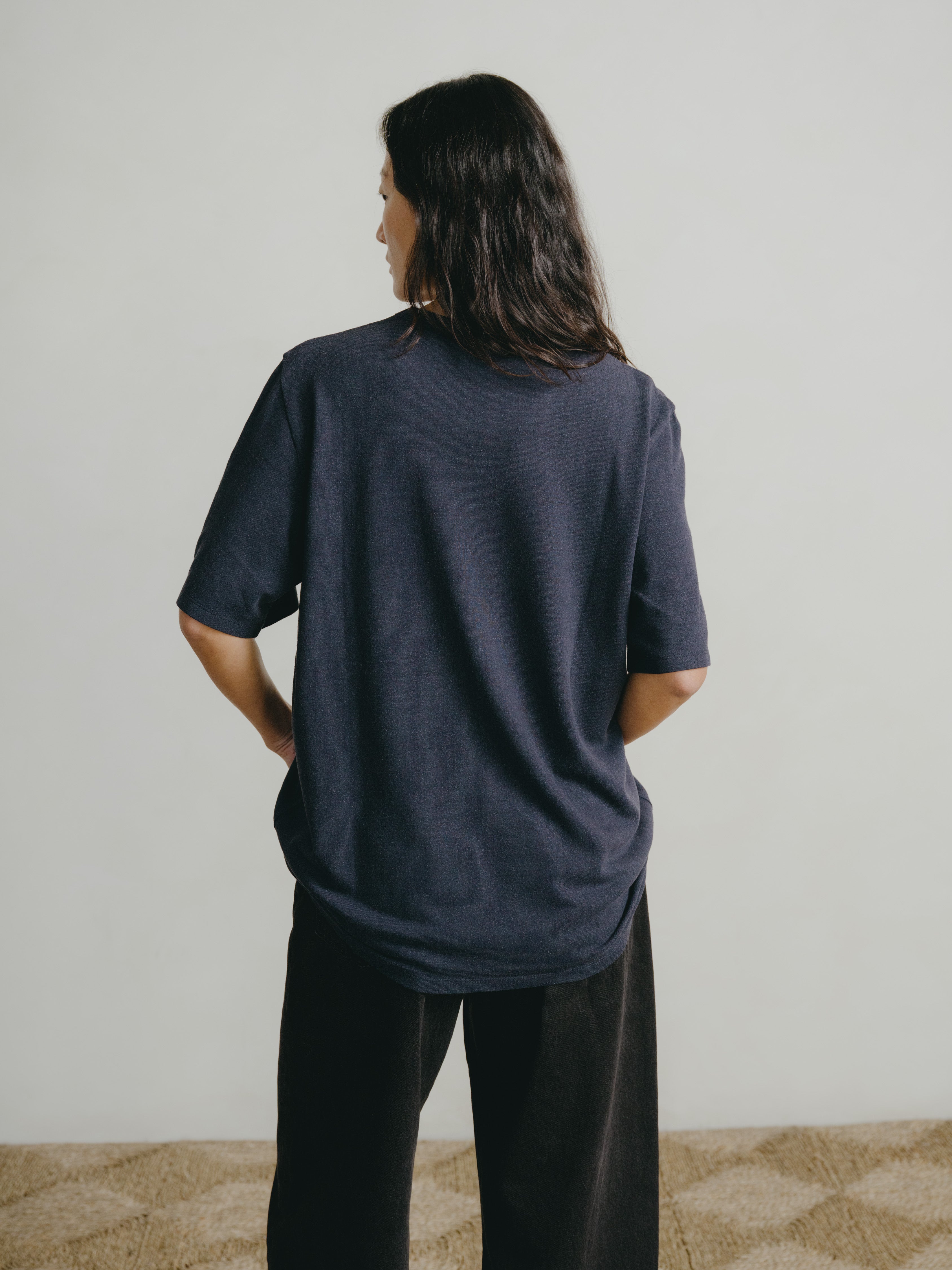 Bigger Tee, Regen Silk Noil Jersey, Navy
