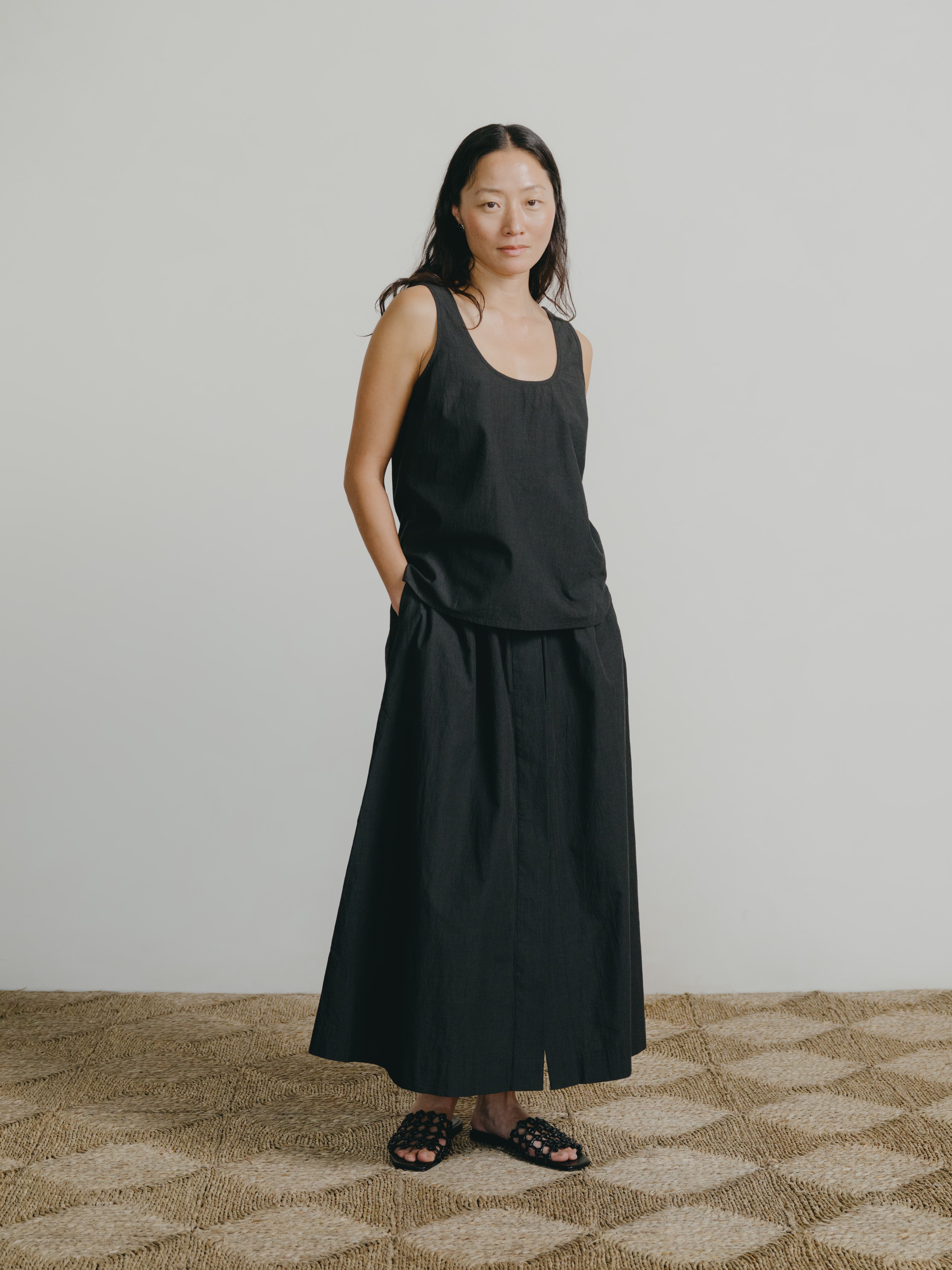 Ananda Skirt, Textured Organic Poplin, Soft Black