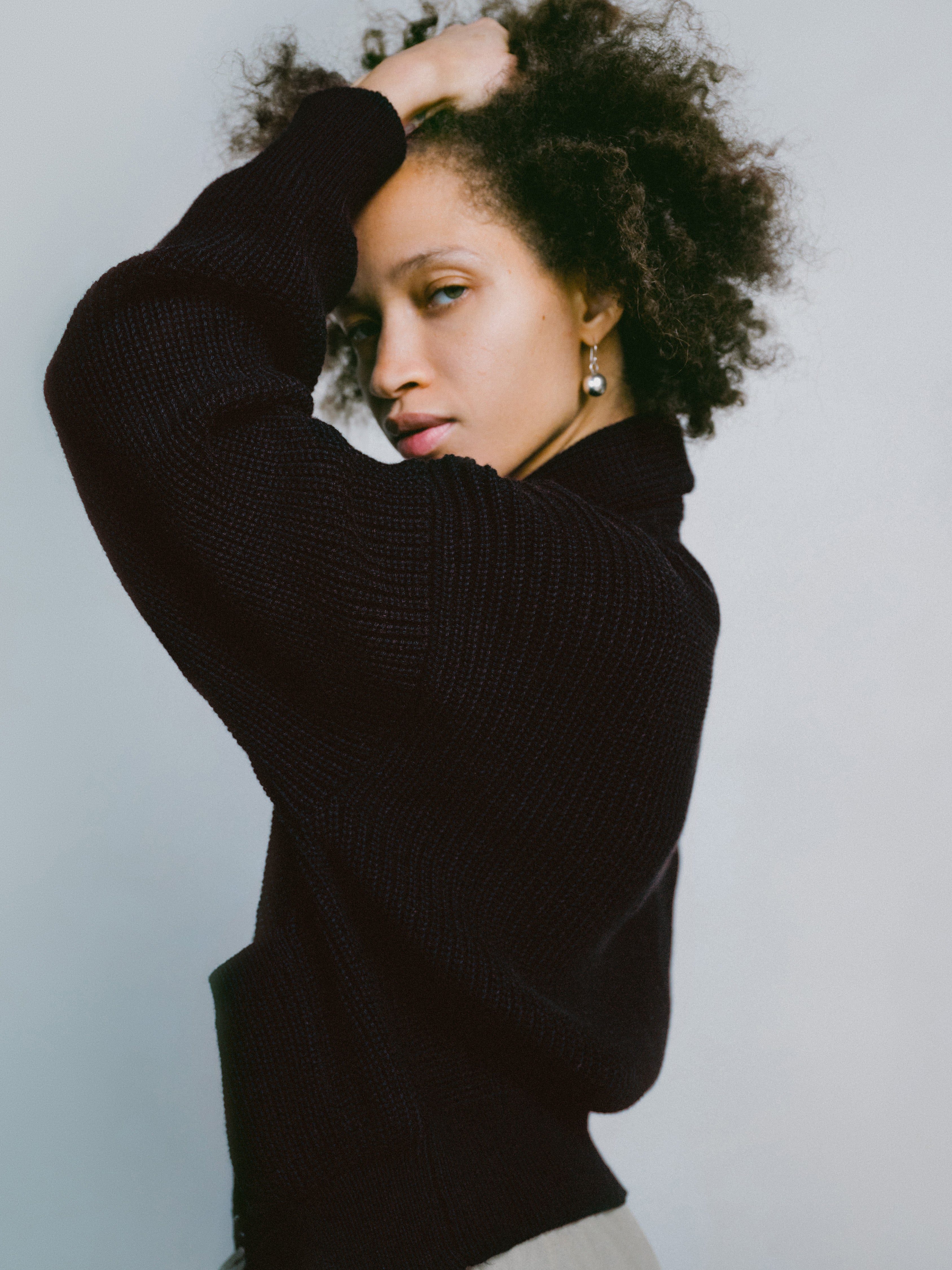 Sloan Cardigan, Organic Tanguis Cotton, Soft Black