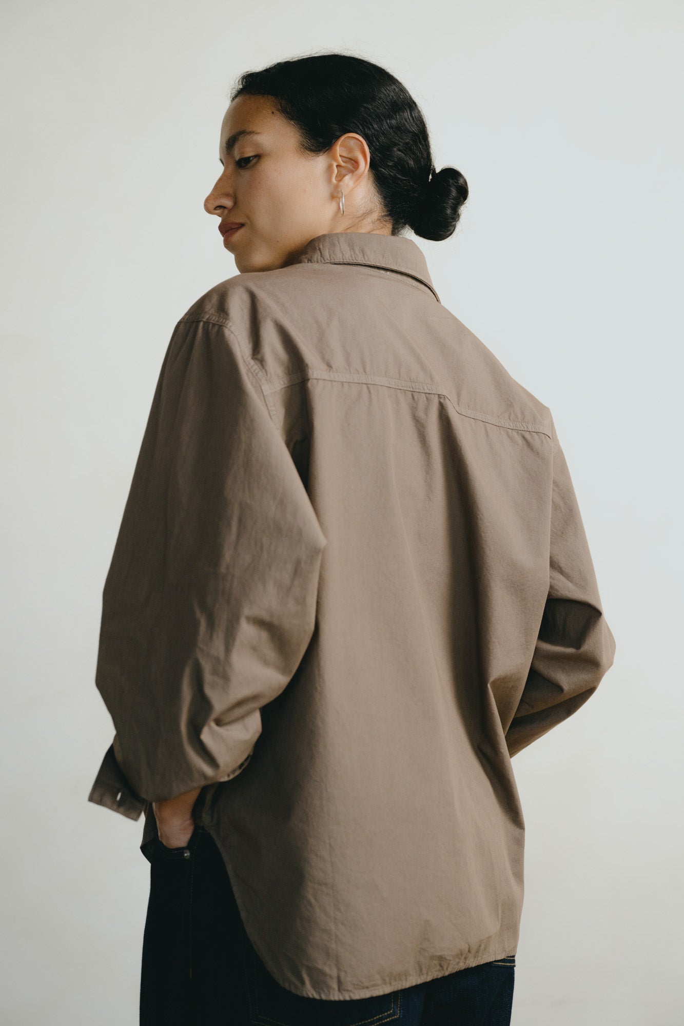 Marcie Shirt, Organic Poplin, Shiitake