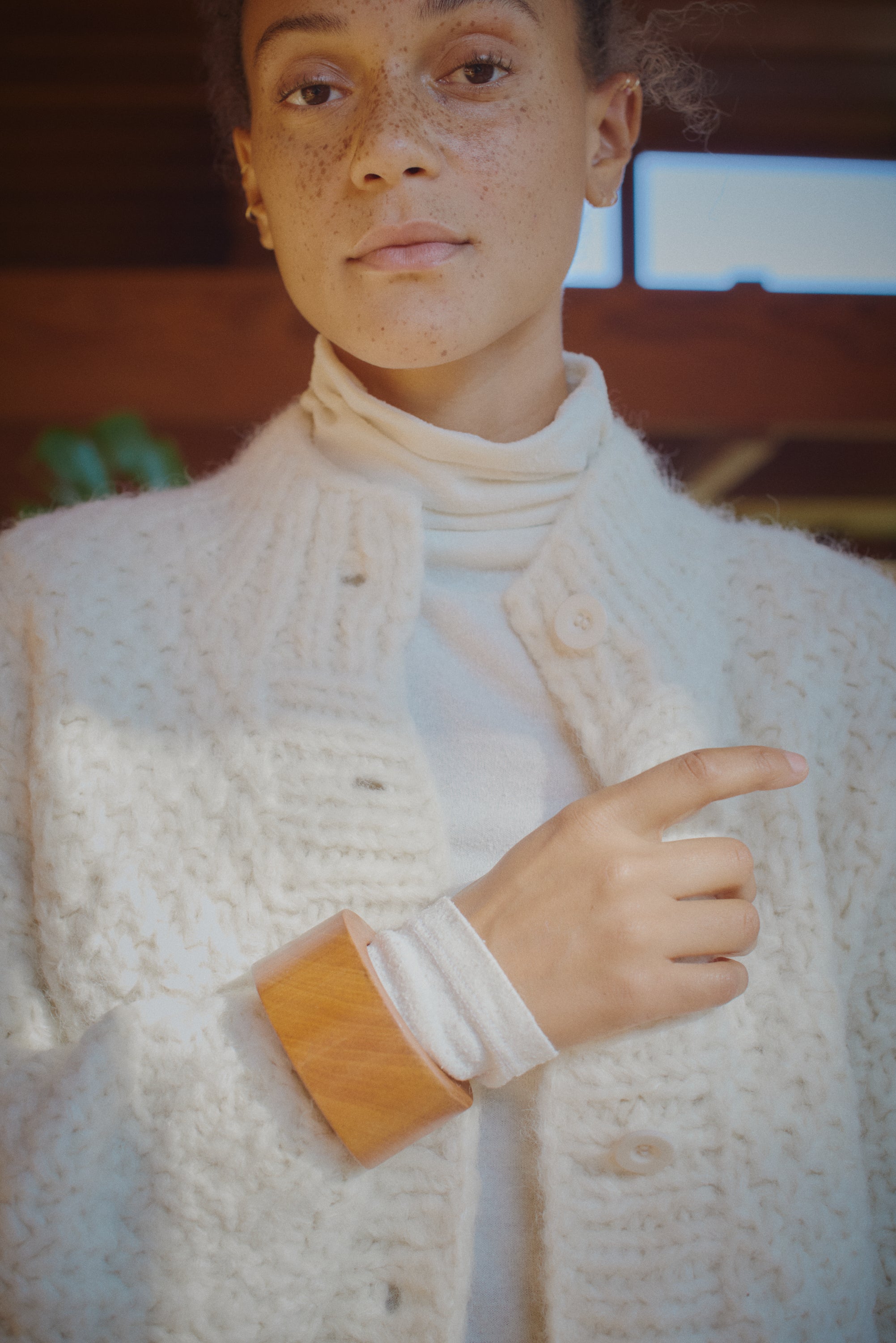 Bell Hand Knit Cardigan, Alpaca Blend, Cream | OZMA